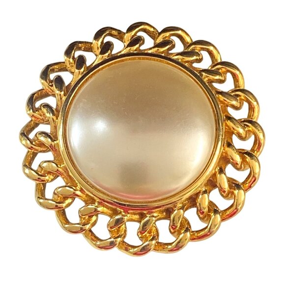 KJL Jewelry - Vintage KJL Kenneth Jay Lane Pearl & Gold Chain Link Brooch Pin Statement Jewelr